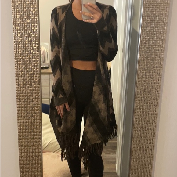 Camo colored sweater - Picture 1 of 3